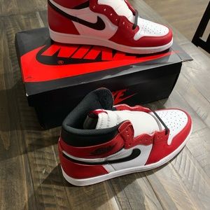 Air Jordan Retro 1 OG Chicago 1